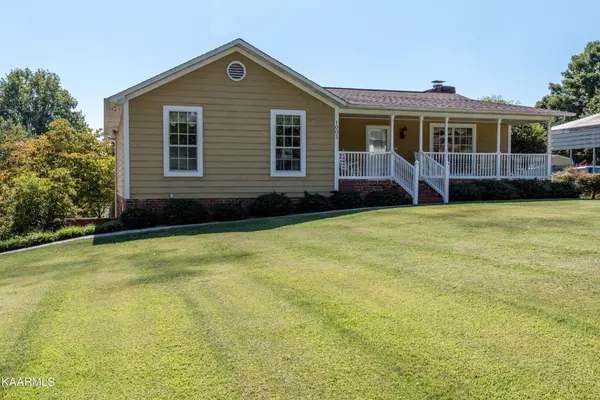 Maryville, TN 37804,1003 Stonecrest Drive