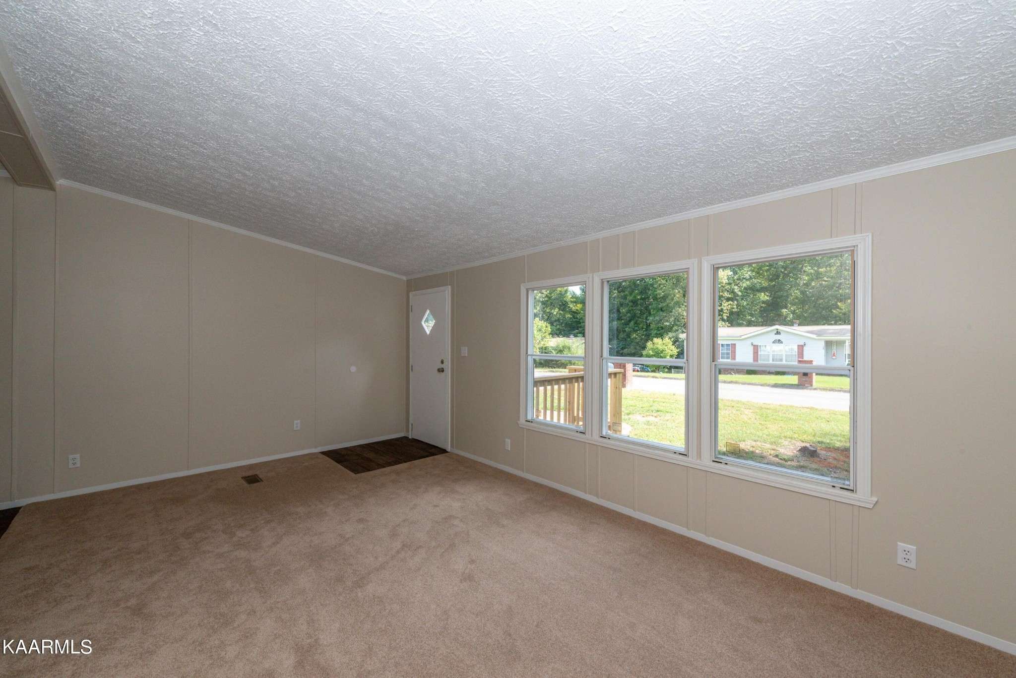 Clinton, TN 37716,137 Cutter Lane