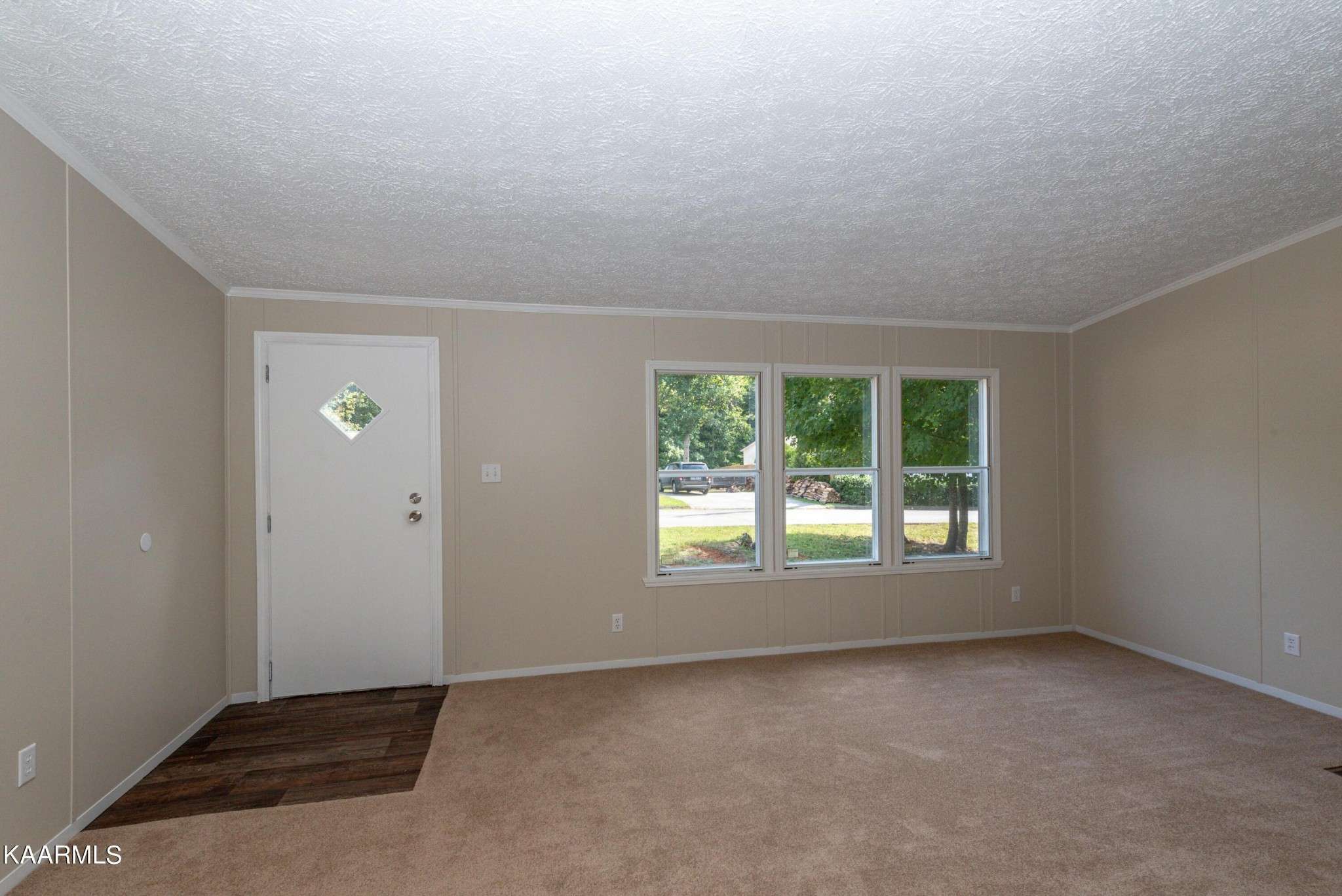 Clinton, TN 37716,137 Cutter Lane