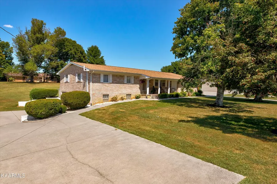 3811 Sevierville Rd, Maryville, TN 37804