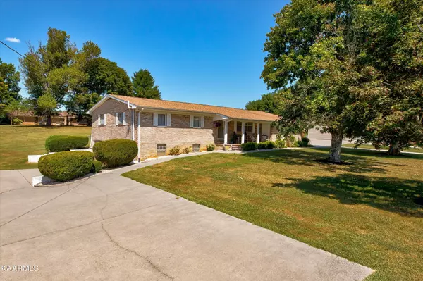 Maryville, TN 37804,3811 Sevierville Rd