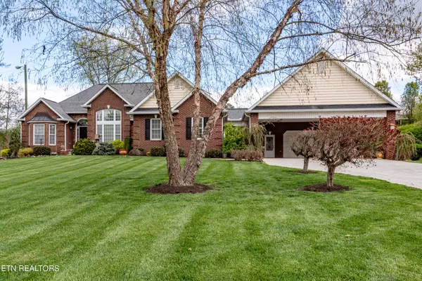 Knoxville, TN 37920,315 Crossfield Drive