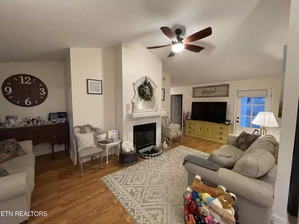 Lenoir City, TN 37771,3254 Highland Ave