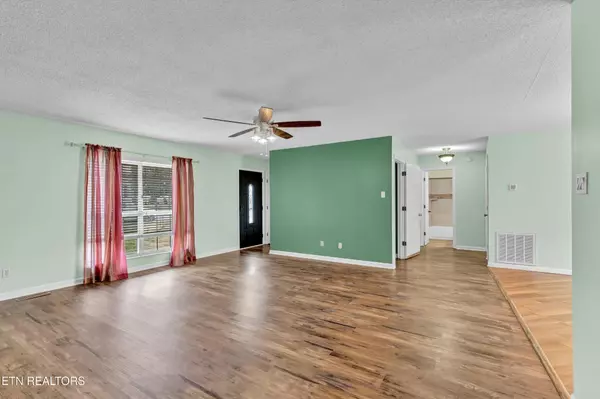 Maryville, TN 37803,2113 Raulston View Drive