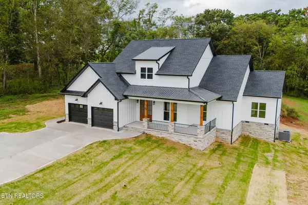 Greenback, TN 37742,1243 Herbert Drive