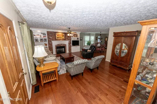 Maryville, TN 37801,1432 Nathan Hills Drive