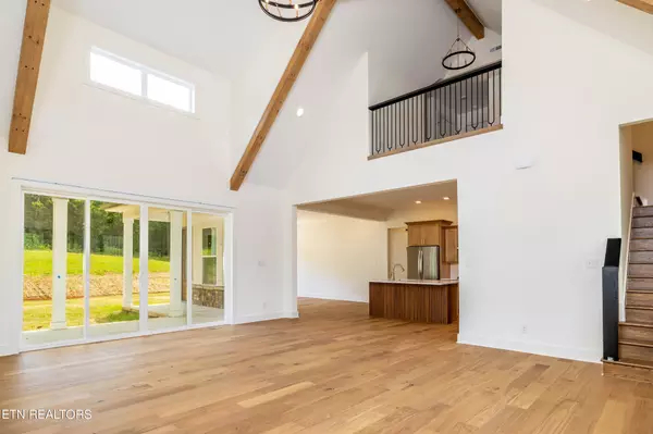 Greenback, TN 37742,818 Sophie Drive