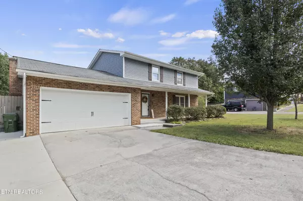 2414 Southview Drive, Maryville, TN 37803