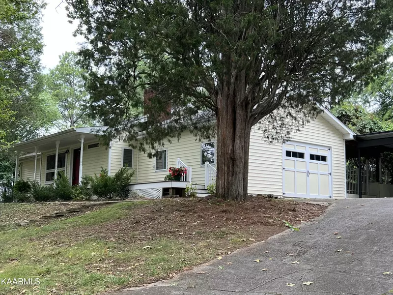 891 N Wright Rd, Alcoa, TN 37701