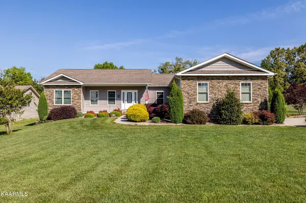 1160 N Union Grove Rd, Friendsville, TN 37737