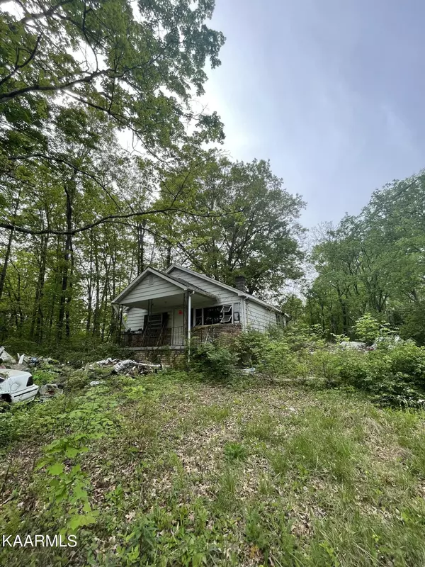 Knoxville, TN 37920,2941 Mikels Lane