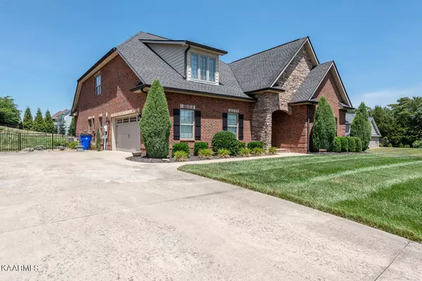 Maryville, TN 37801,1602 Amhurst Lane