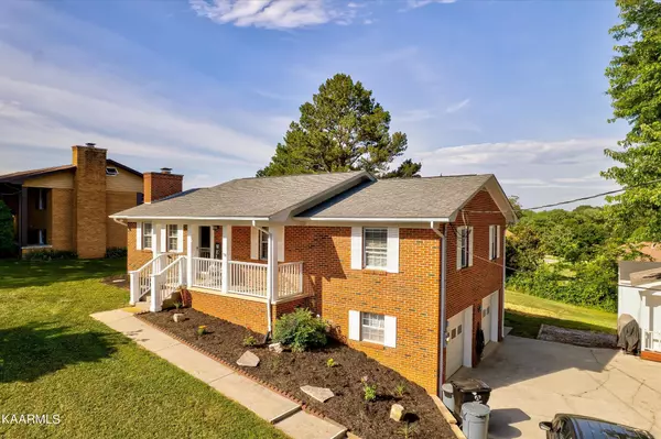 Maryville, TN 37804,310 Swanee Drive