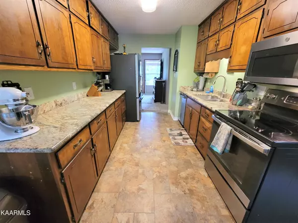 Maryville, TN 37804,3108 E Lamar Alexander Pkwy