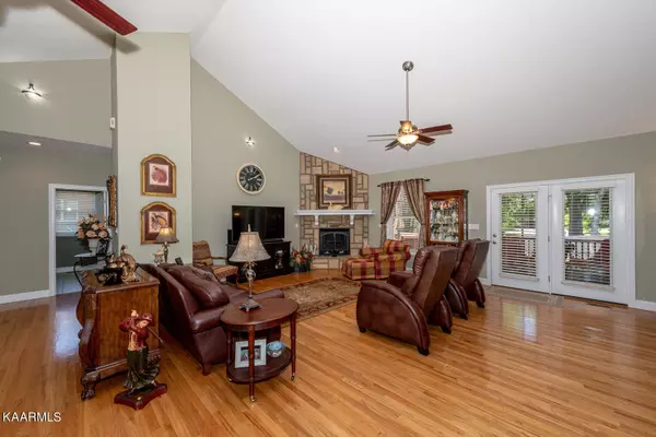 Maryville, TN 37803,1810 Kelton Lane