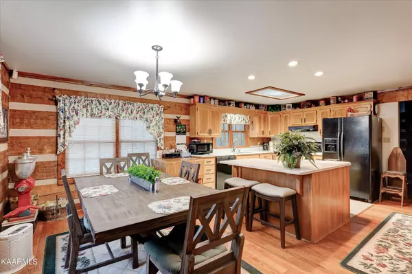 Maryville, TN 37803,3147 Six Mile Rd