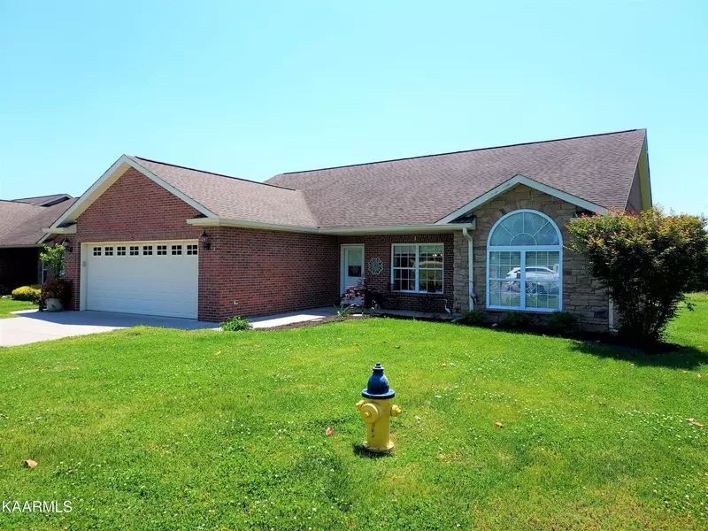 2702 Manassas Drive, Maryville, TN 37804