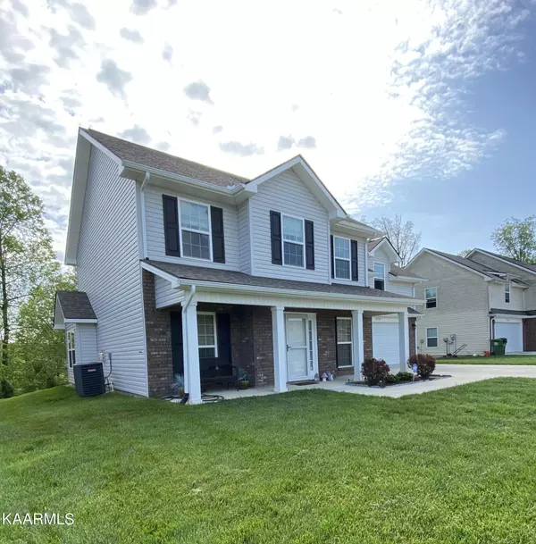 Maryville, TN 37801,920 Elsborn Ridge Rd