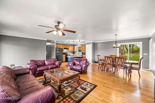 Vonore, TN 37885,105 Lakeview Estates Rd