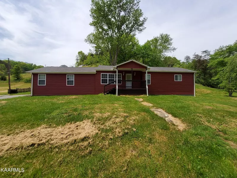 3695 Sims Rd, Sevierville, TN 37876