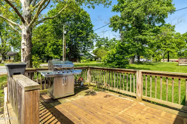 Maryville, TN 37801,912 Cornell Rd