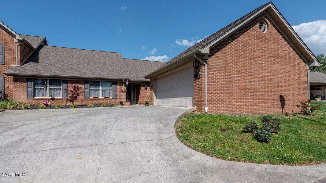 120 Mayfair E, Maryville, TN 37803