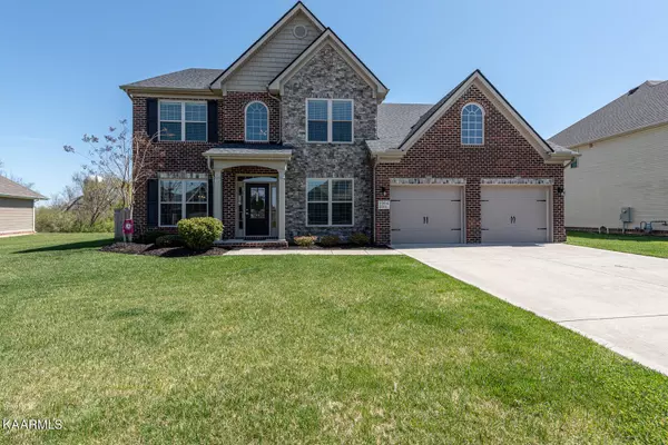 Maryville, TN 37801,1004 Brookwood Lane