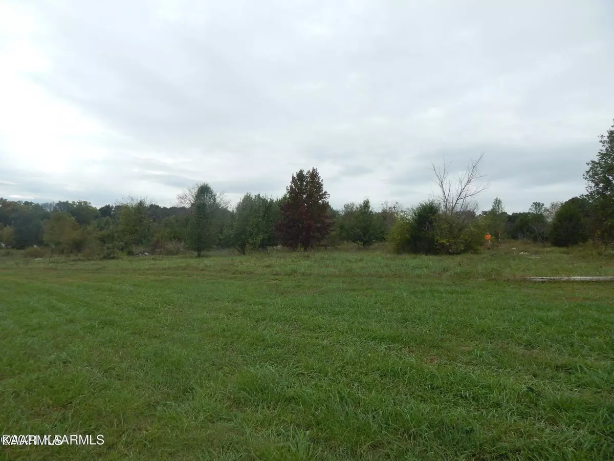 Maryville, TN 37804,0 Spurgeon Lane