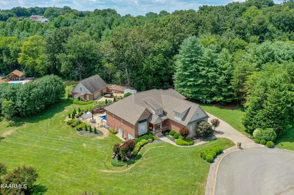 Maryville, TN 37803,1001 Foxdale Drive