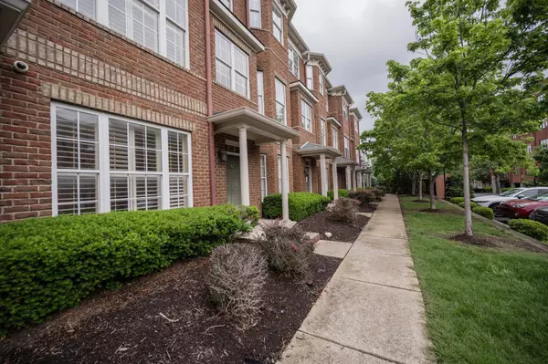 Nashville, TN 37203,742 Wedgewood Park
