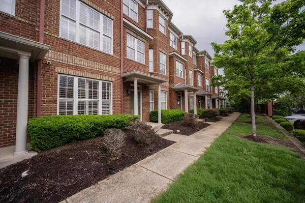 Nashville, TN 37203,742 Wedgewood Park