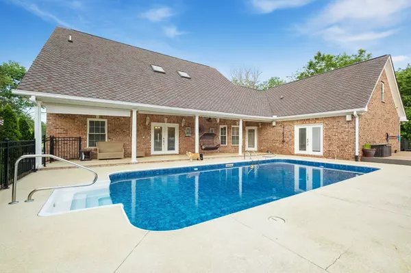 Mount Juliet, TN 37122,1590 Logue Rd