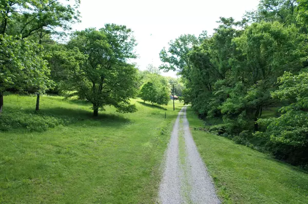 Whites Creek, TN 37189,7304 Old Hickory Blvd
