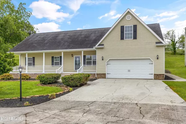 Jacksboro, TN 37757,122 Springfield Lane