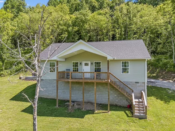 78 Dog Branch Rd #S, Pleasant Shade, TN 37145
