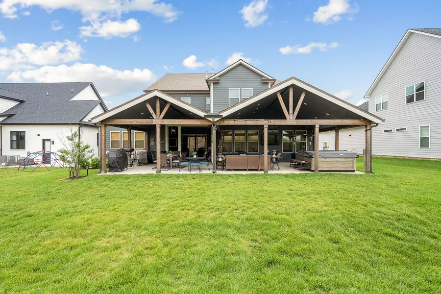5635 Eaglemont Dr, Murfreesboro, TN 37129