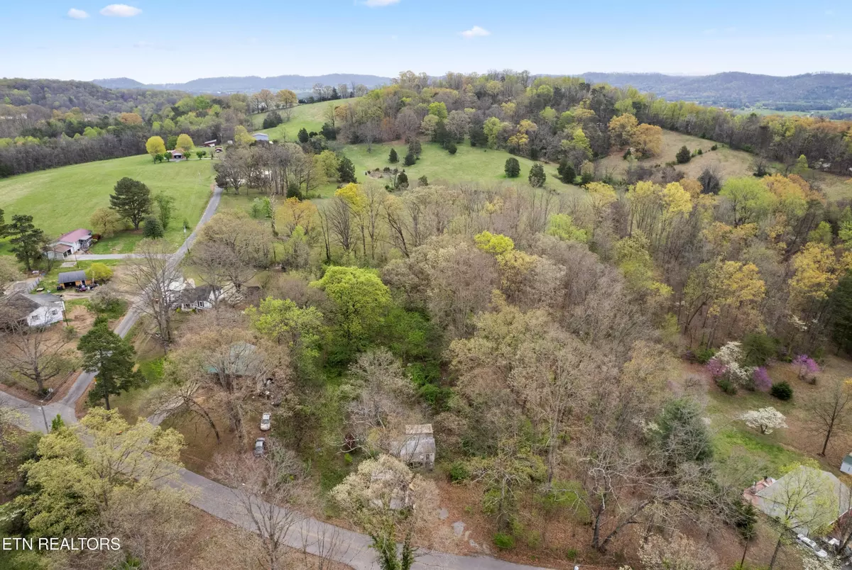 New Market, TN 37820,1116 Bales Rd
