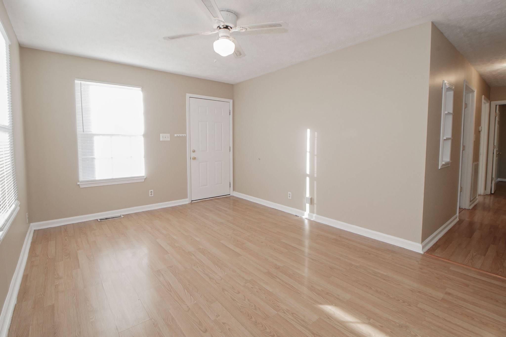 Oak Grove, KY 42262,667 Artic Avenue