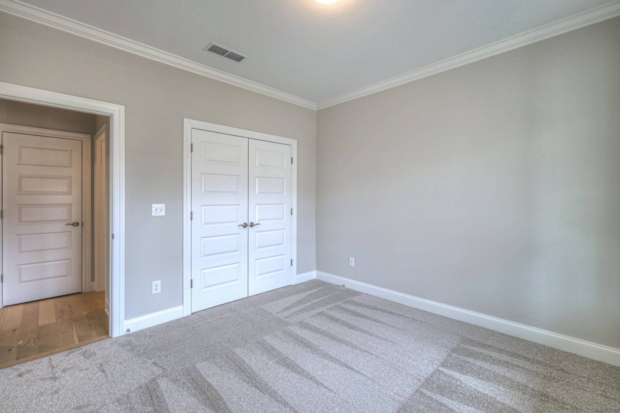 Murfreesboro, TN 37128,2217 Winterdale Dr