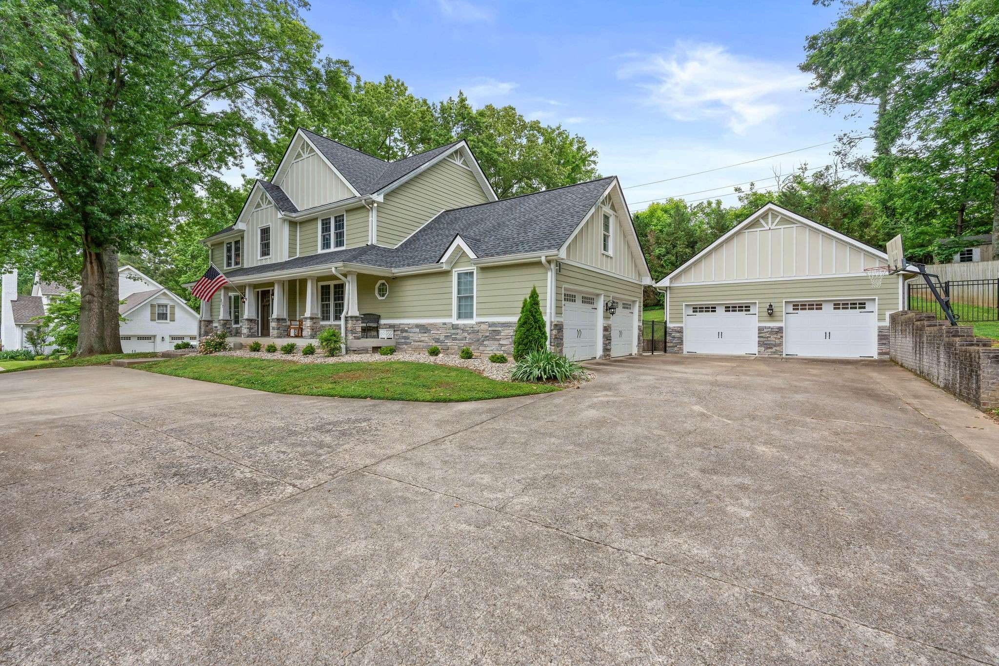 Clarksville, TN 37043,807 River Run