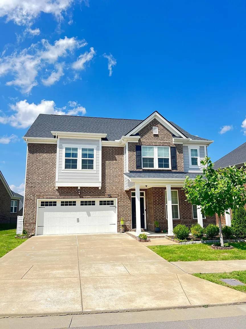 5028 Sunflower Ln, Hermitage, TN 37076