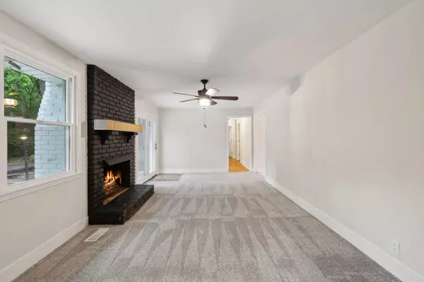 Nashville, TN 37205,909 Plateau Pkwy