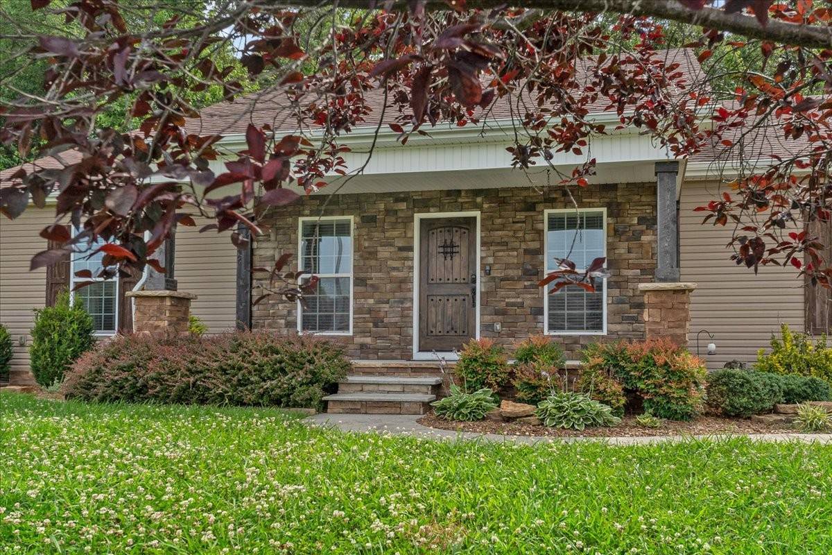 Tullahoma, TN 37388,260 Williamsburg Cir