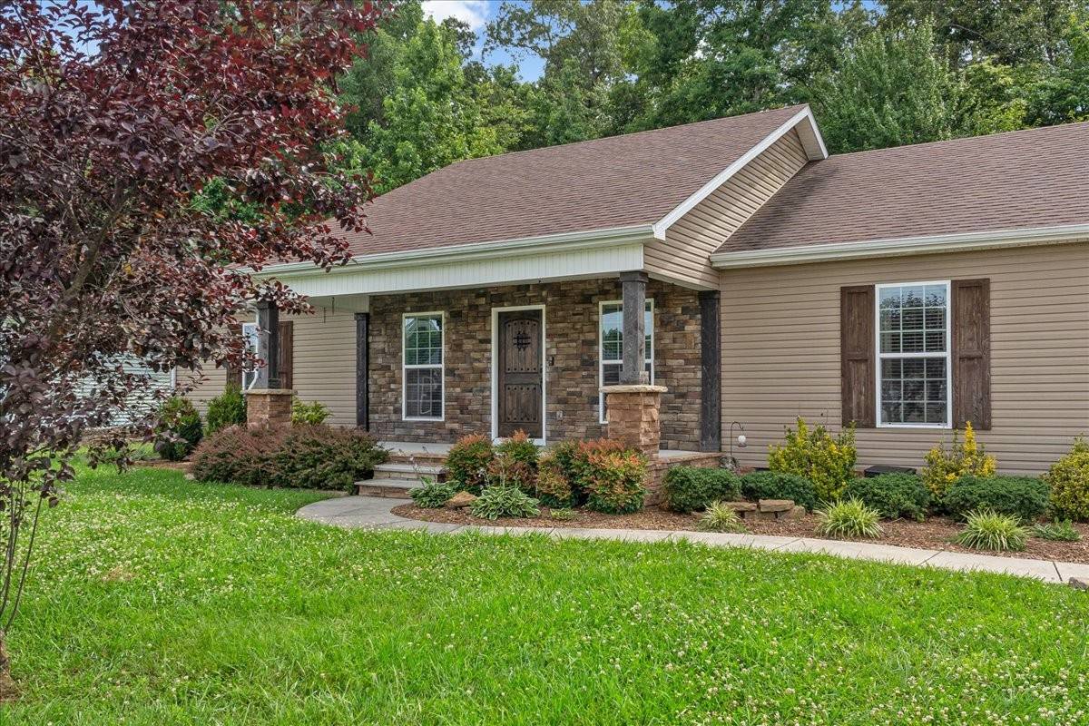260 Williamsburg Cir, Tullahoma, TN 37388