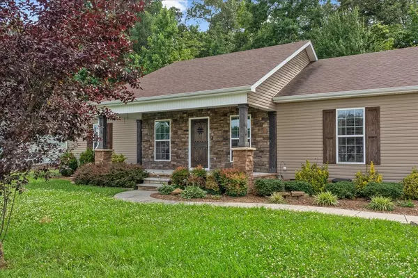 Tullahoma, TN 37388,260 Williamsburg Cir