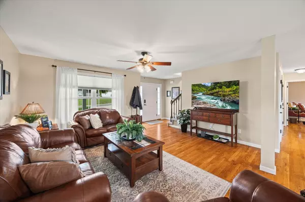 Sparta, TN 38583,212 Pistole Rd