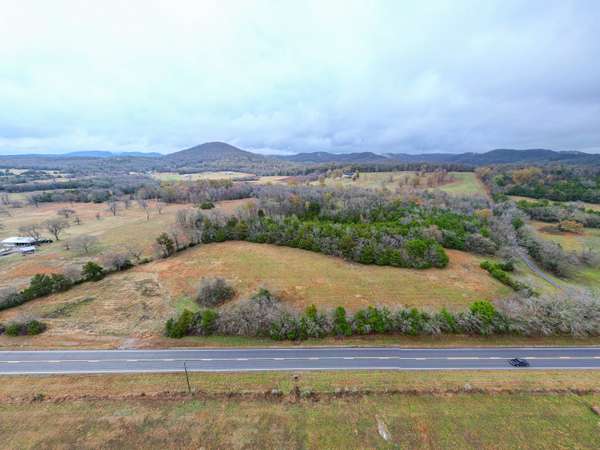 12225 Manchester Pike #E, Christiana, TN 37037