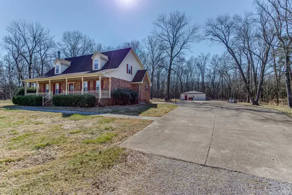 Bell Buckle, TN 37020,2152 Unionville Deason Rd #E