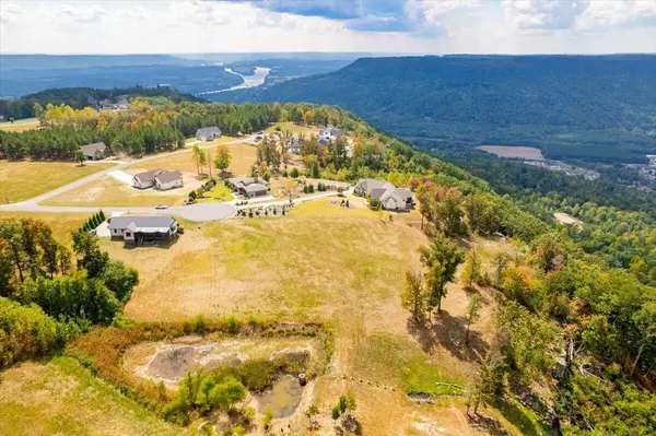 Jasper, TN 37347,300 Deer Run Drive