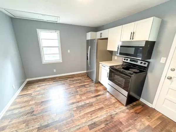 Paris, TN 38242,727 Powell St